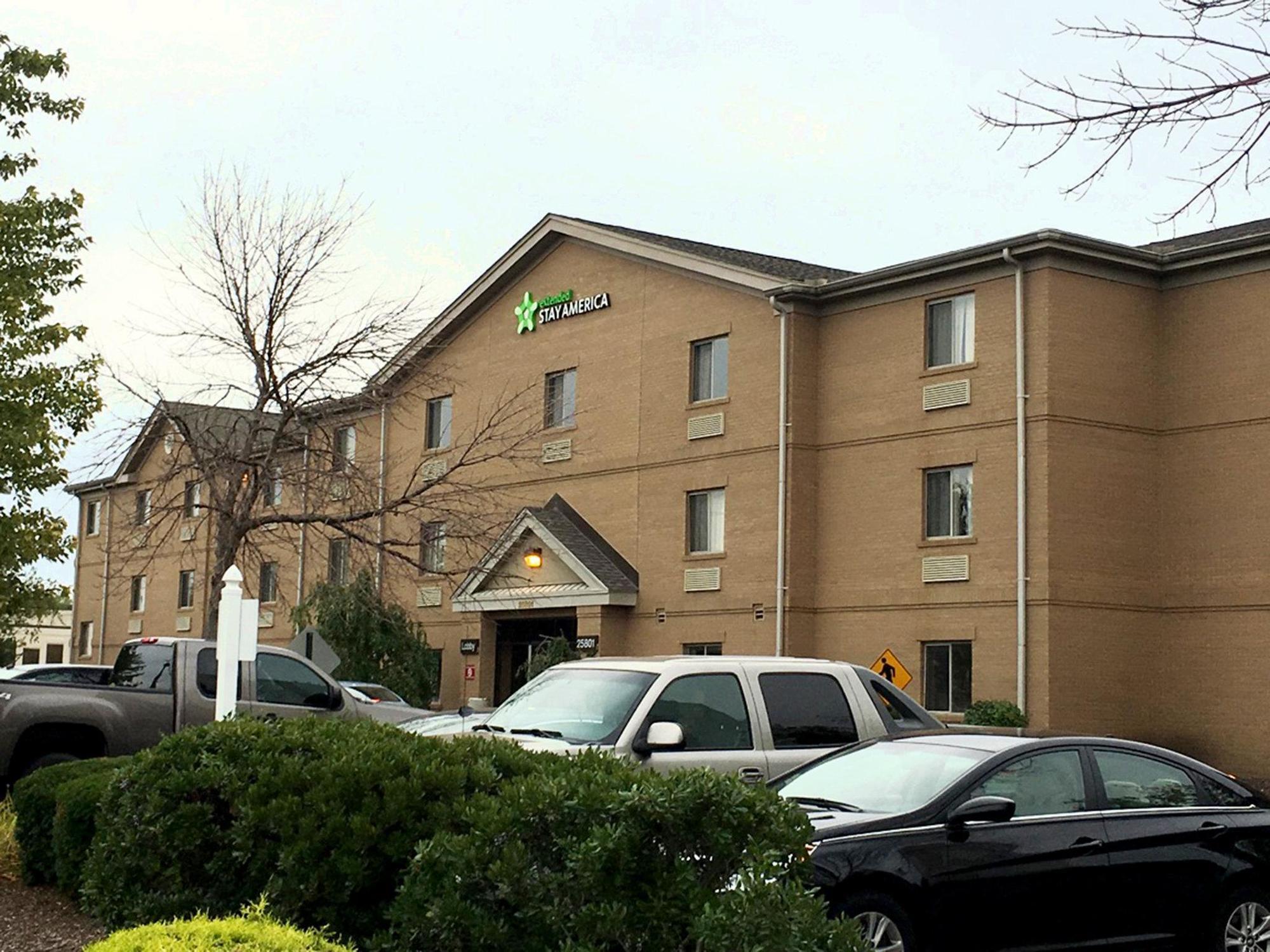 Extended Stay America Suites - Cleveland - Great Northern Mall North Olmsted Exteriör bild