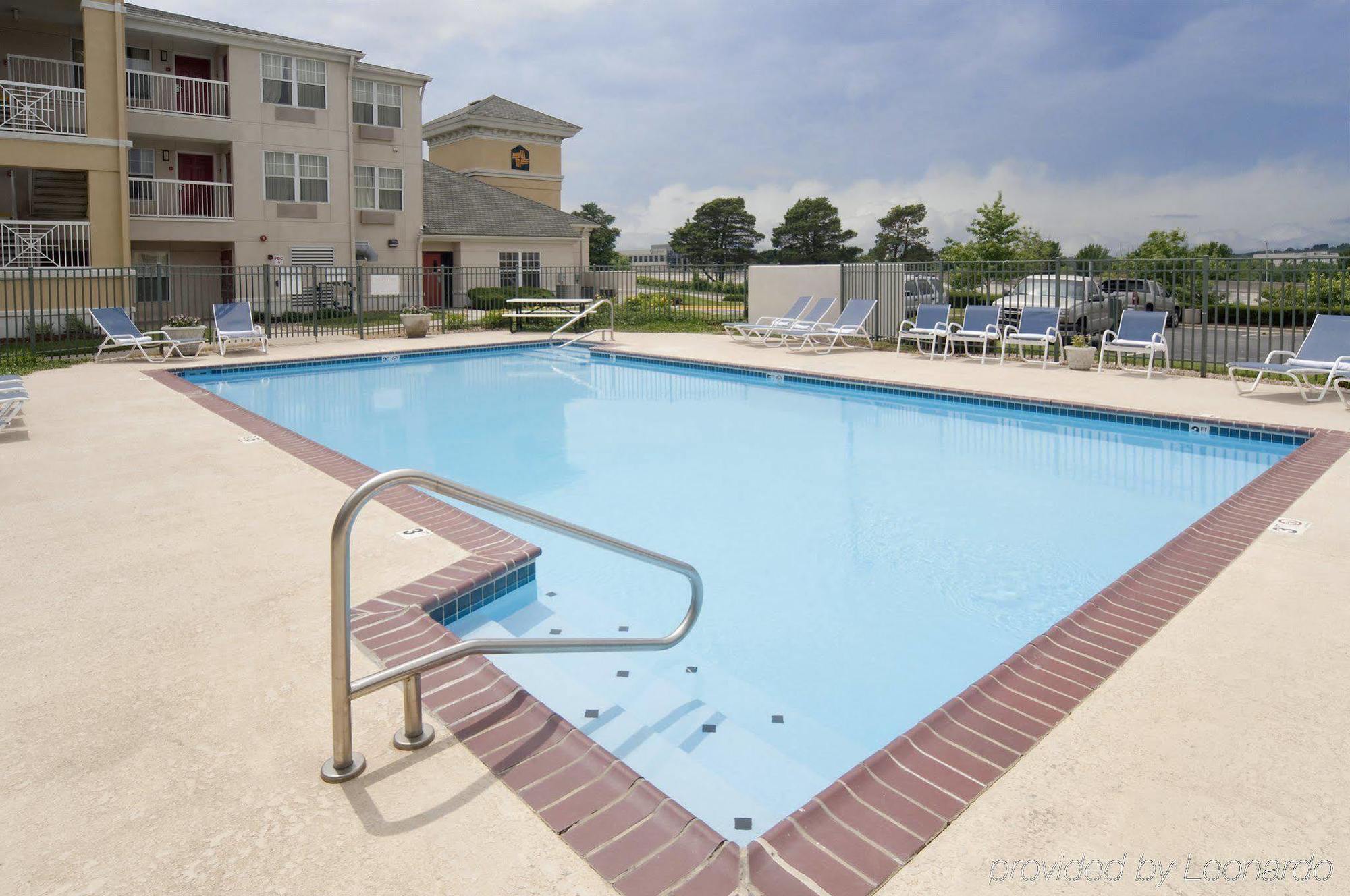 Extended Stay America Suites - Cleveland - Great Northern Mall North Olmsted Exteriör bild